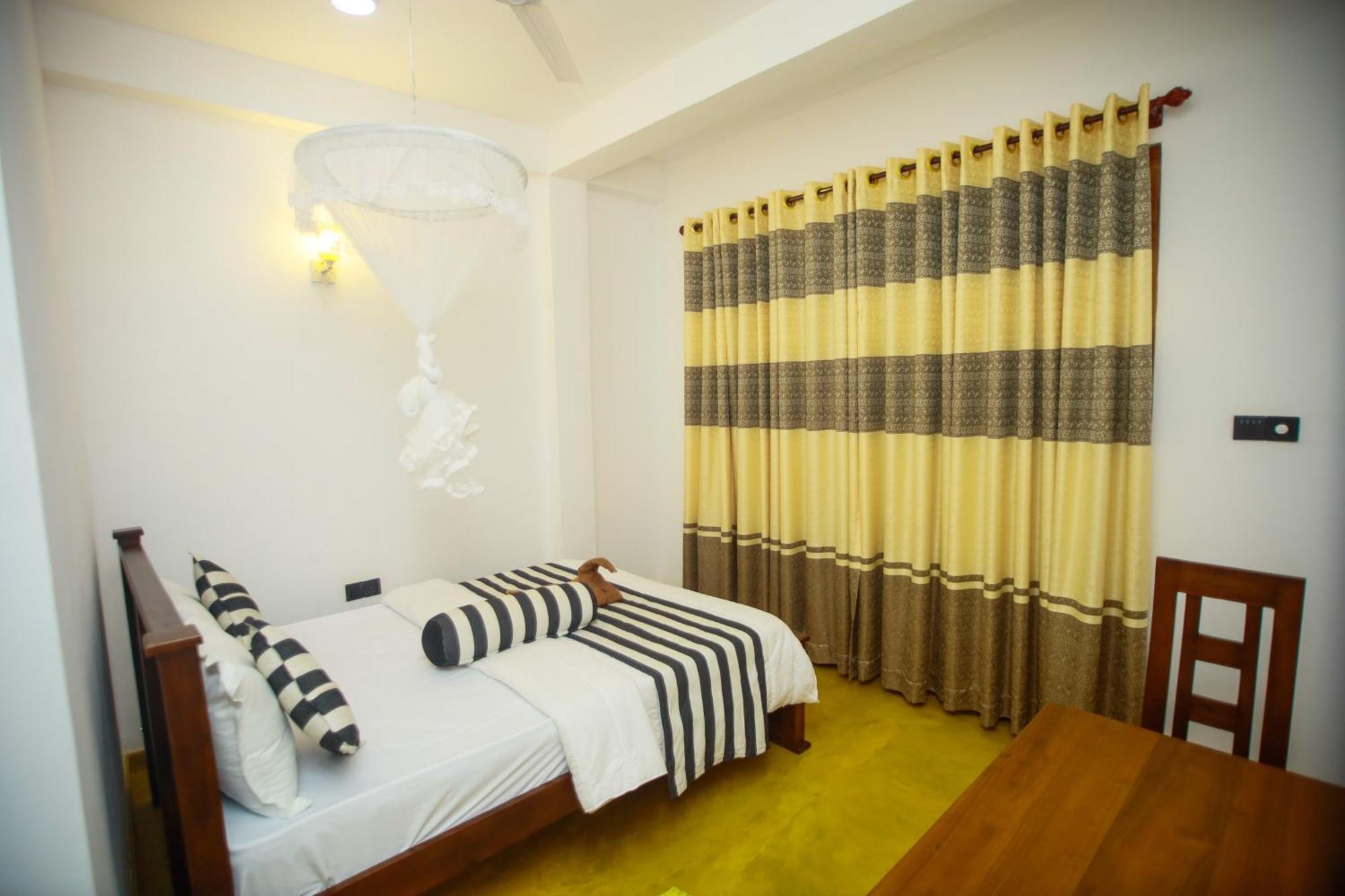 Hotel Dinaro Guest Ella Zewnętrze zdjęcie
