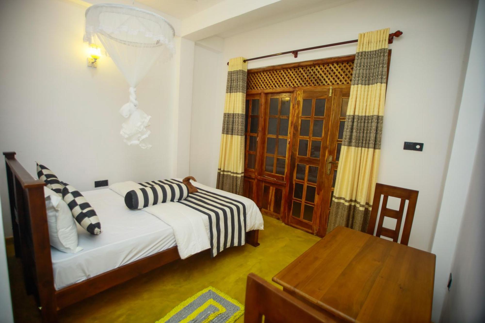 Hotel Dinaro Guest Ella Zewnętrze zdjęcie