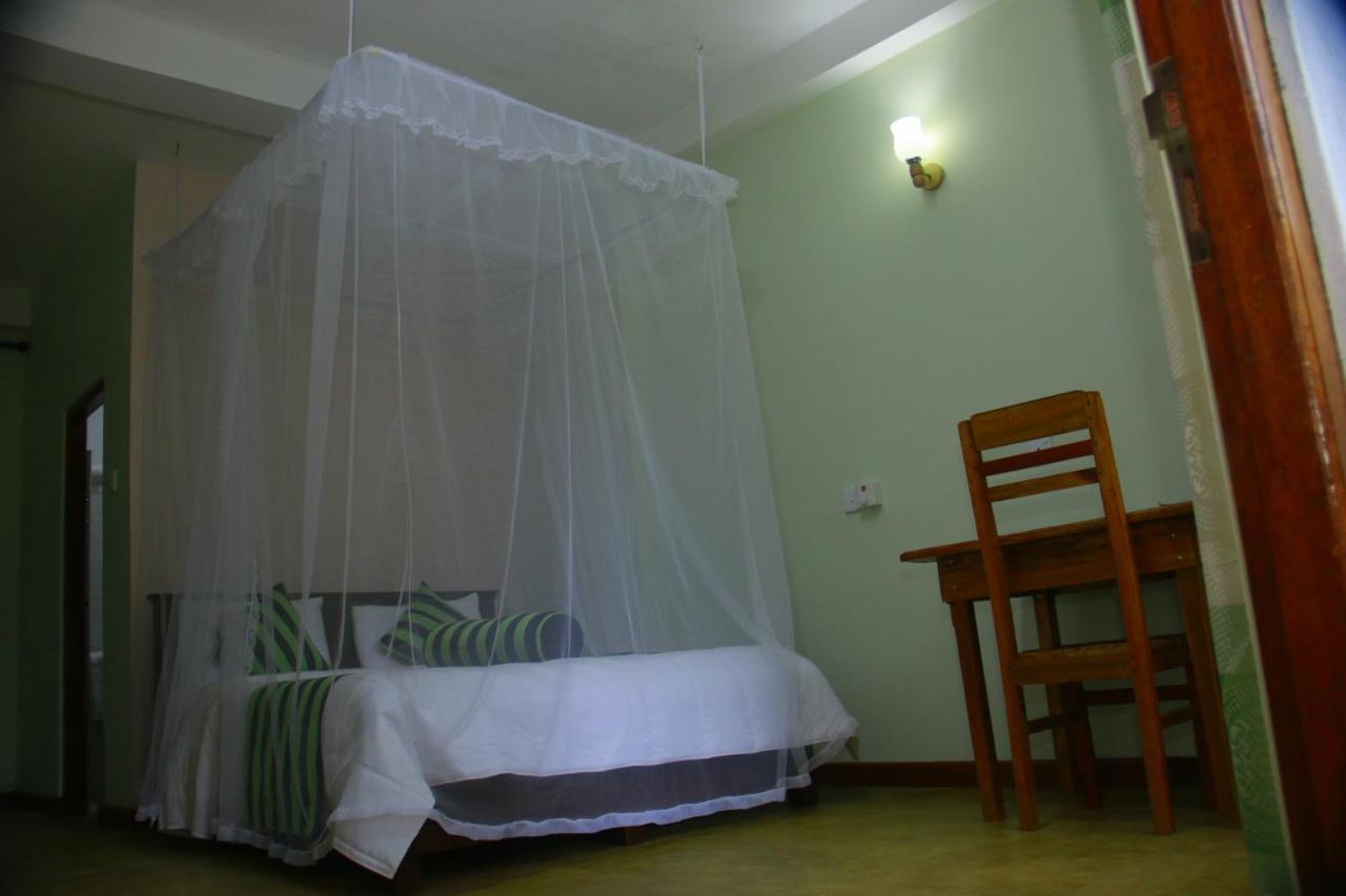 Hotel Dinaro Guest Ella Zewnętrze zdjęcie